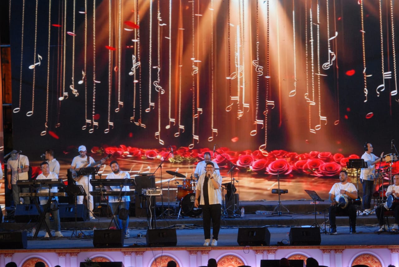 حفل هشام عباس بمهرجان الموسيقي والغناء