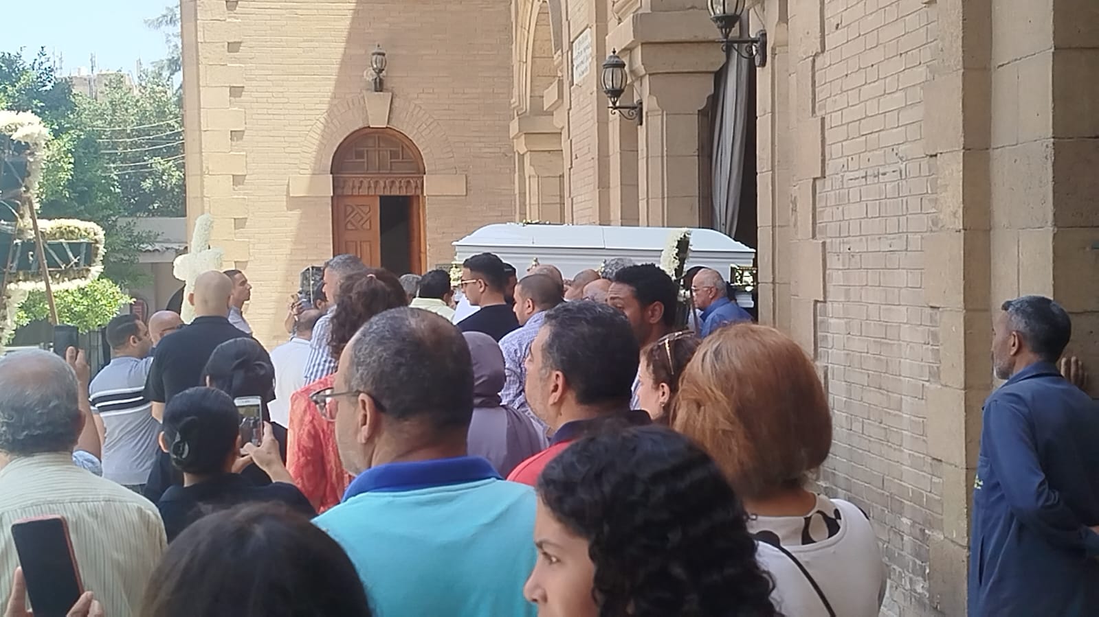 جنازة الراحل لطفي لبيب جنازة الراحل لطفي لبيب