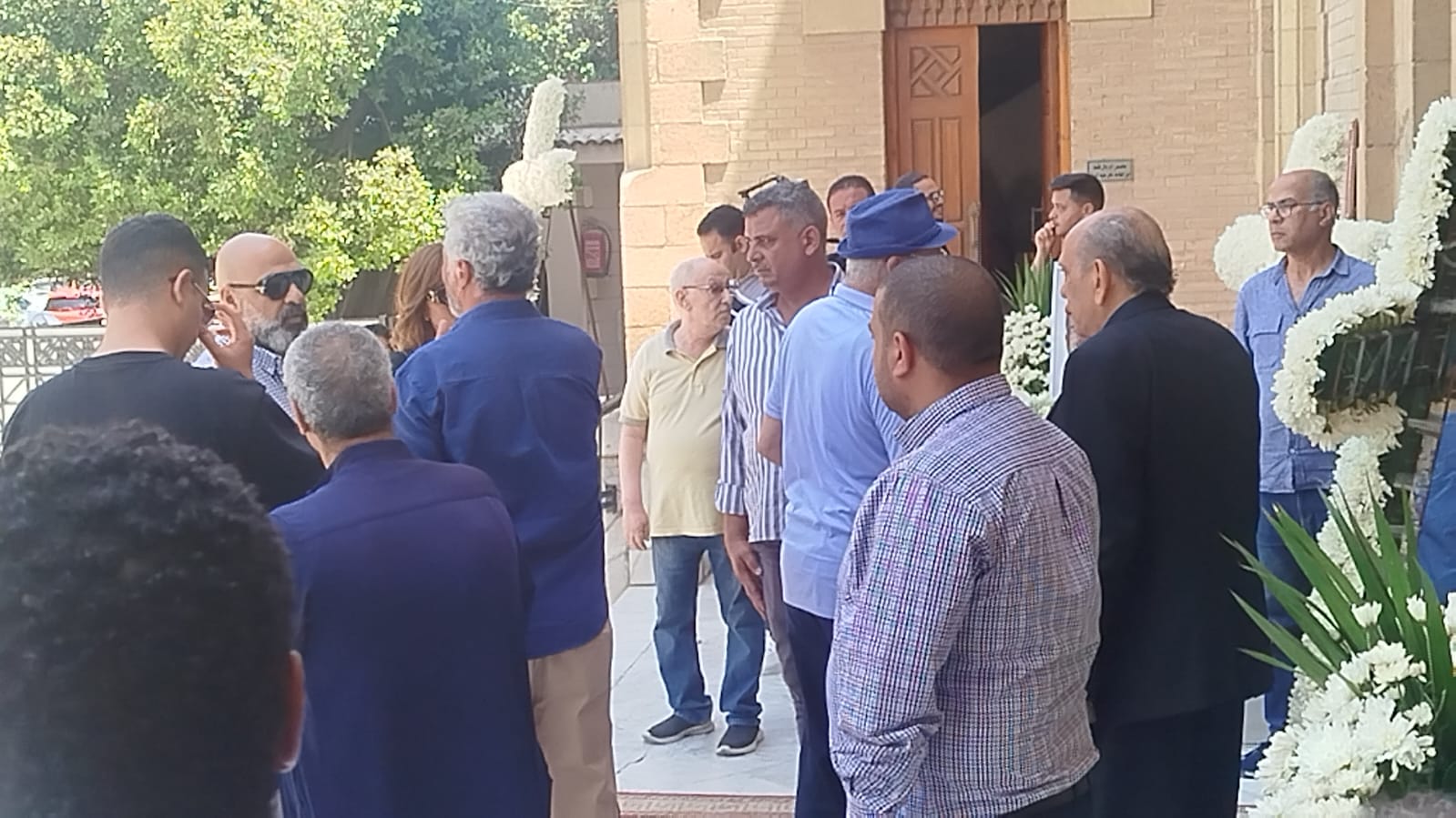 جنازة الراحل لطفي لبيب