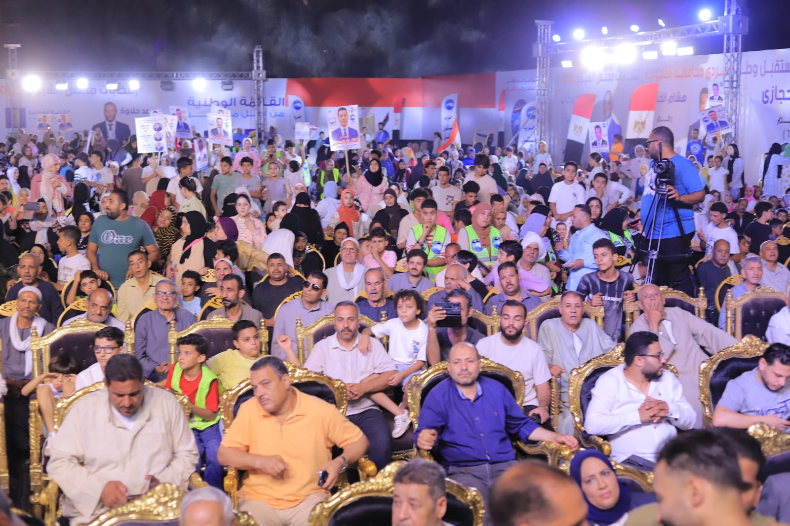 المشاركين من أبناء شبين القناطر