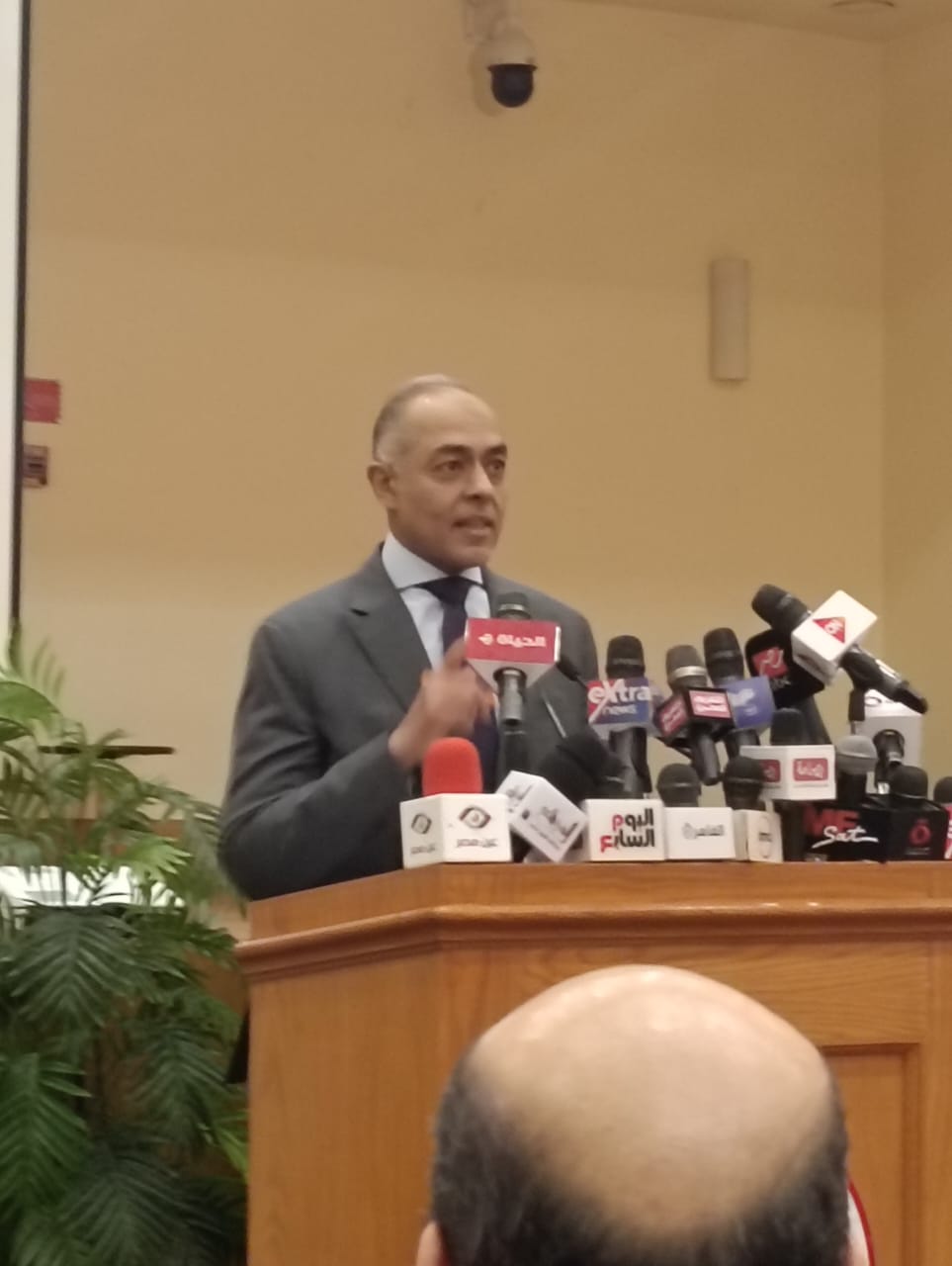 المستشار أحمد بندارى مدير الجهاز التنفيذي للهيئة الوطنية للانتخابات (4)