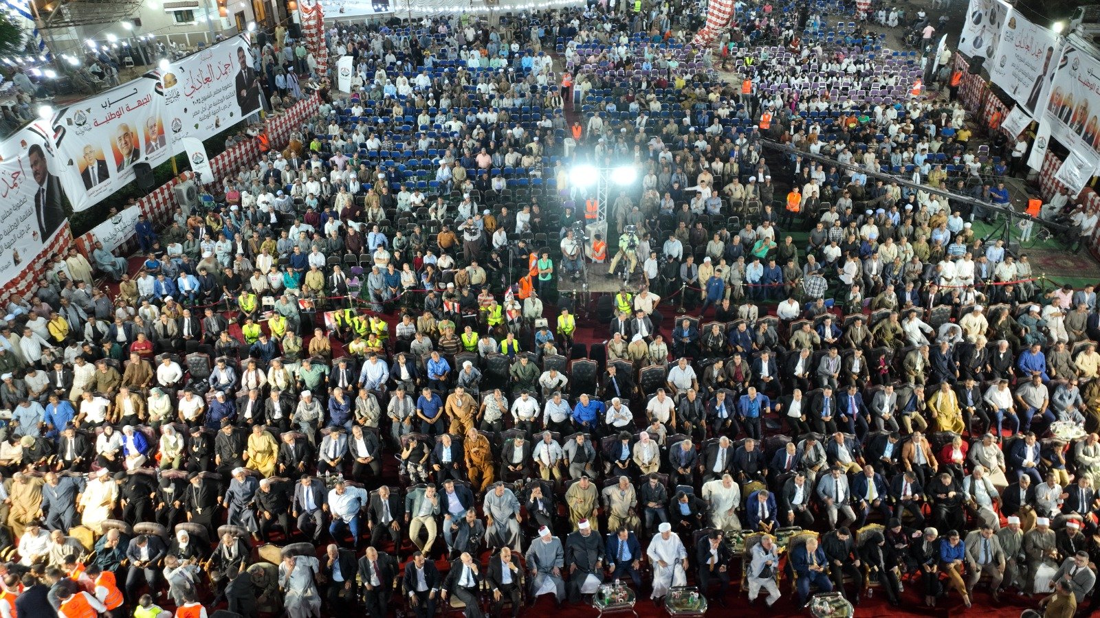 جانب من مؤتمر الجبهة جانب من مؤتمر الجبهة