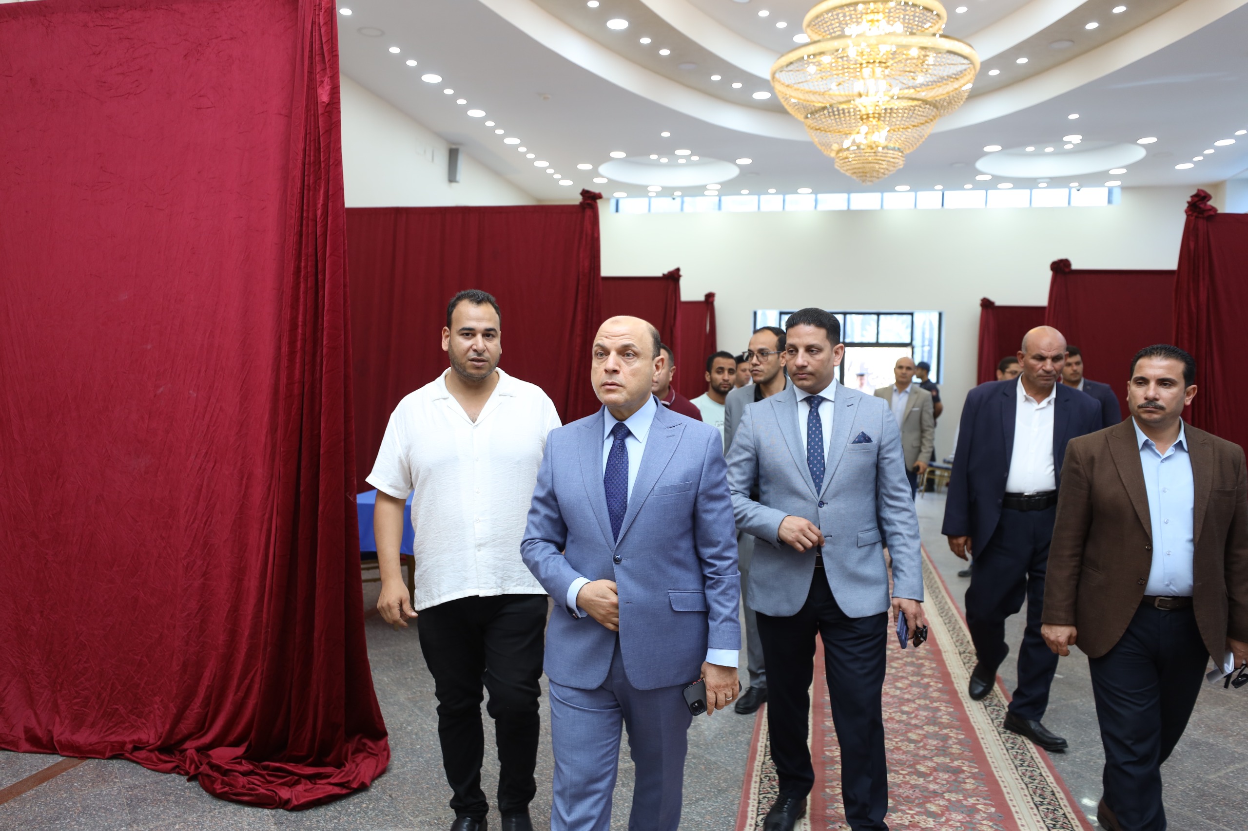 محافظ كفرالشيخ يتفقد تجهيزات اللجنة العامة لانتخابات مجلس الشيوخ محافظ كفرالشيخ يتفقد تجهيزات اللجنة العامة لانتخابات مجلس الشيوخ