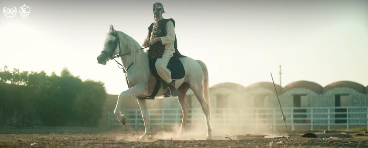 فيريرا يمتطى الجواد