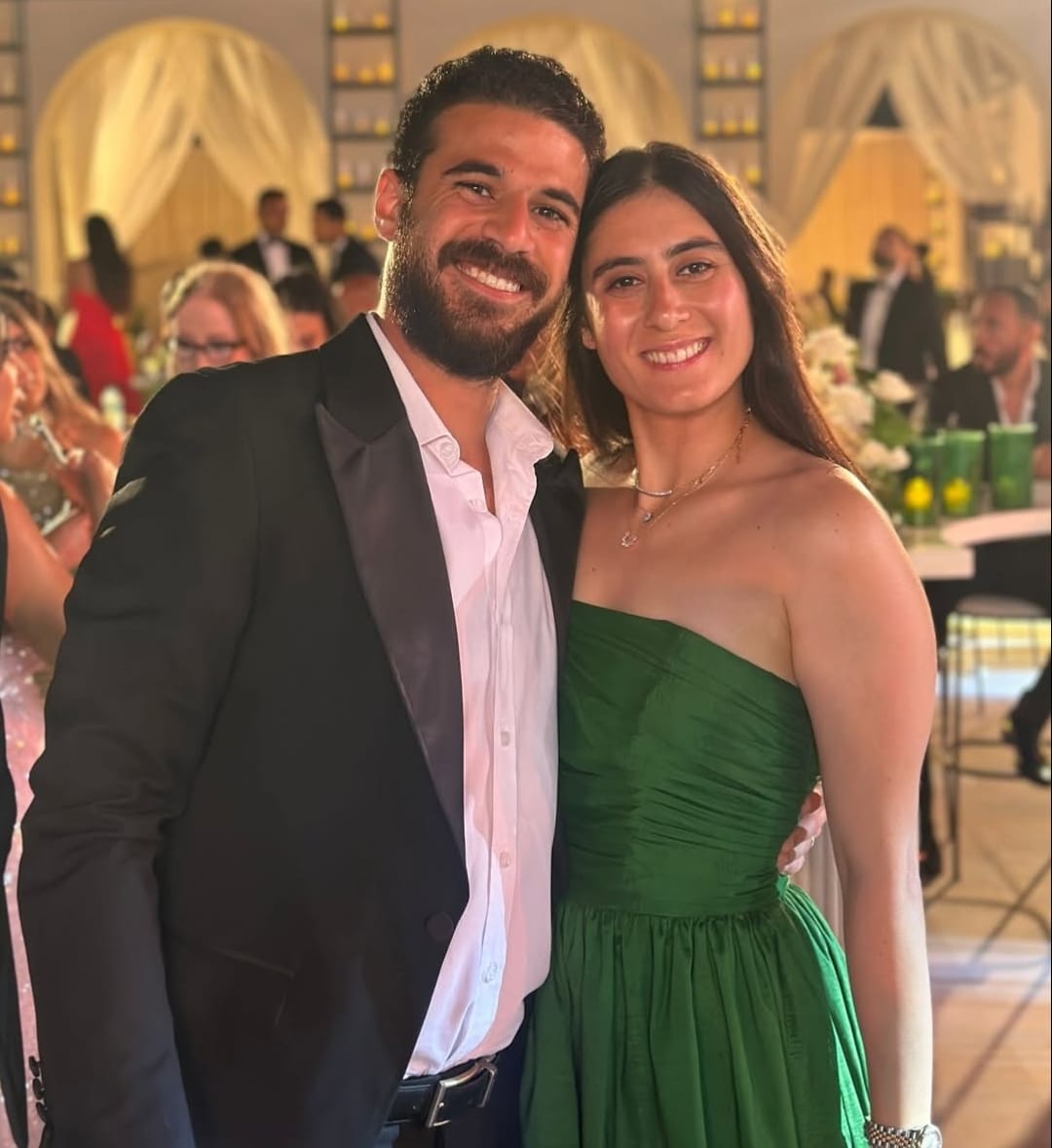 نور وزوجها