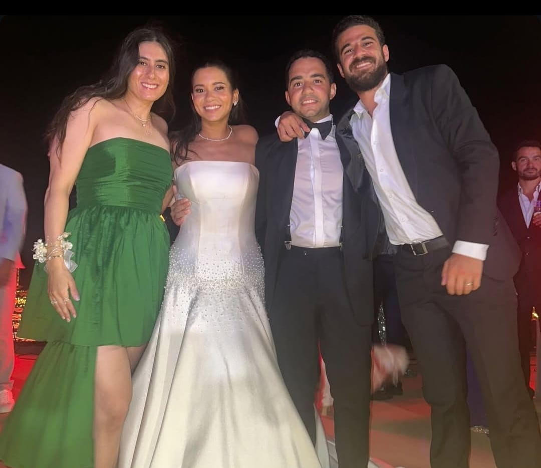 زينة مع نور الشربيني وزوجها
