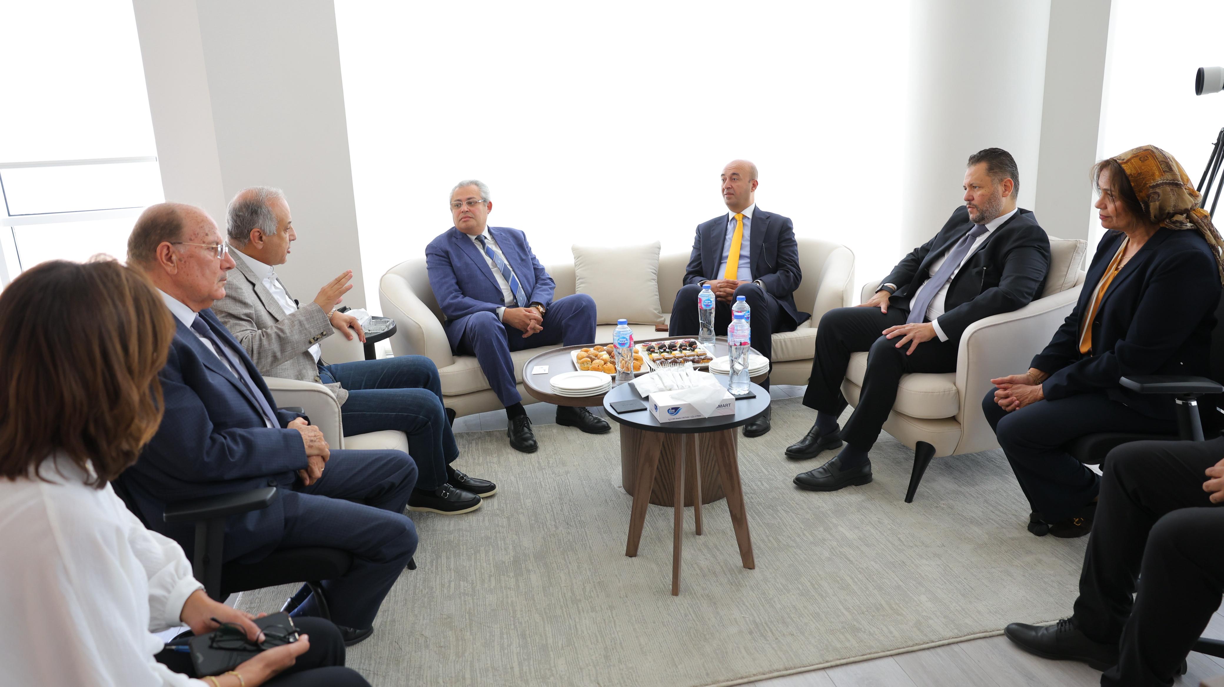 جامعة باديا توقع بروتوكول تعاون لتدريب الطلاب (2)