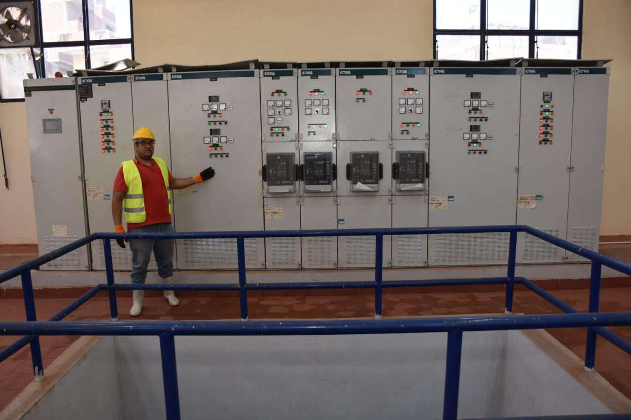 لوحات التحكم بالمحطات