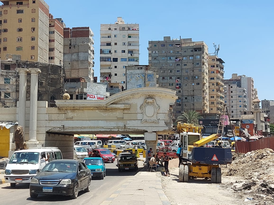 اعمال هدم الكوبرى اعمال هدم الكوبرى