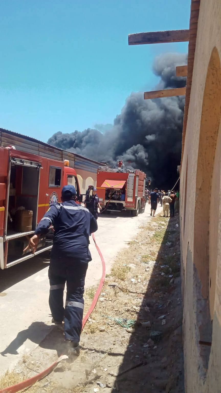 خلال إطفاء الحريق خلال إطفاء الحريق