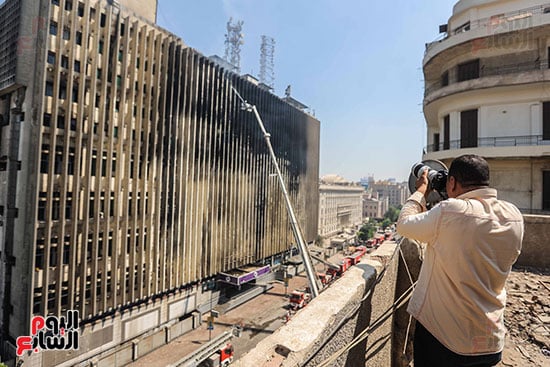 سنترال رمسيس في مراحل الاطفاء الاخيرة (1)