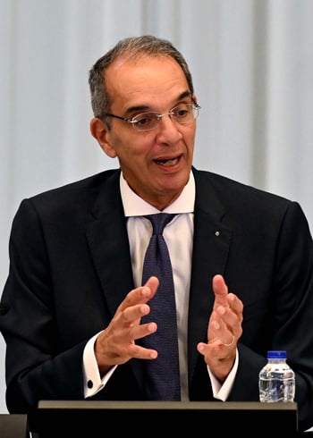 عمرو طلعت عمرو طلعت