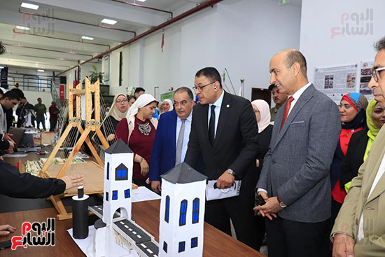 جامعة-دمنهور-تطلق-مبادرة-بداية-جديدة-لضمان-جودة-التعليم-بالجامعة-(2)