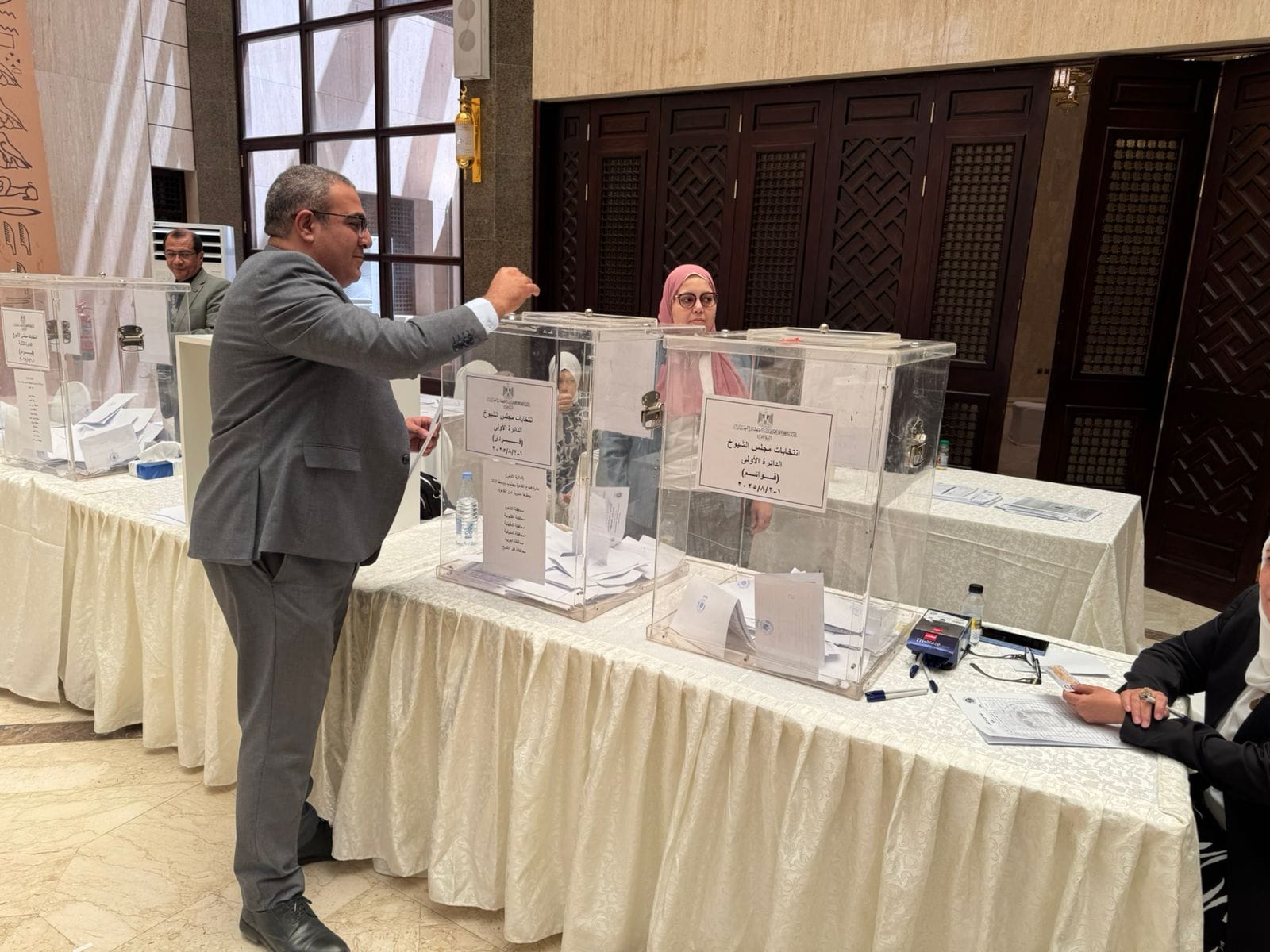 صنادق الانتخابات صنادق الانتخابات