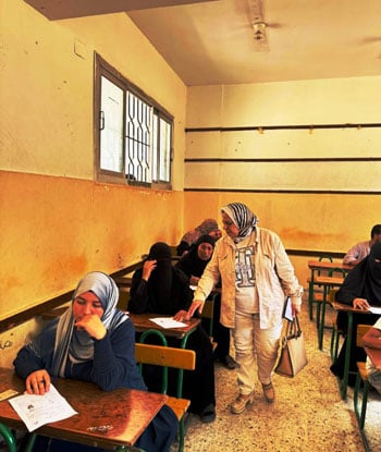 جامعة دمنهور تطلق قوافل محو الأمية جامعة دمنهور تطلق قوافل محو الأمية