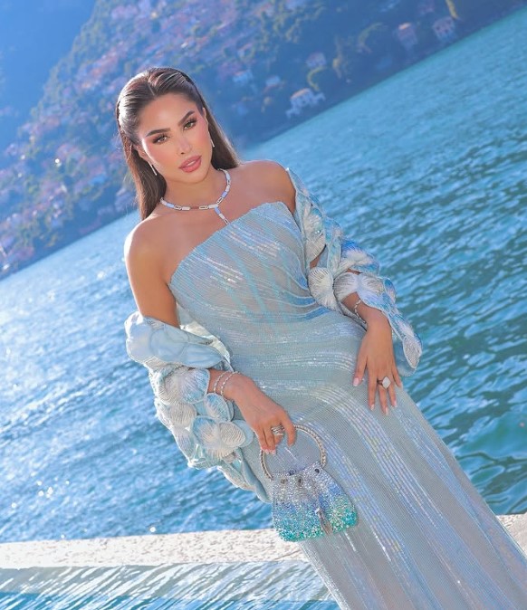 يمنى خوري