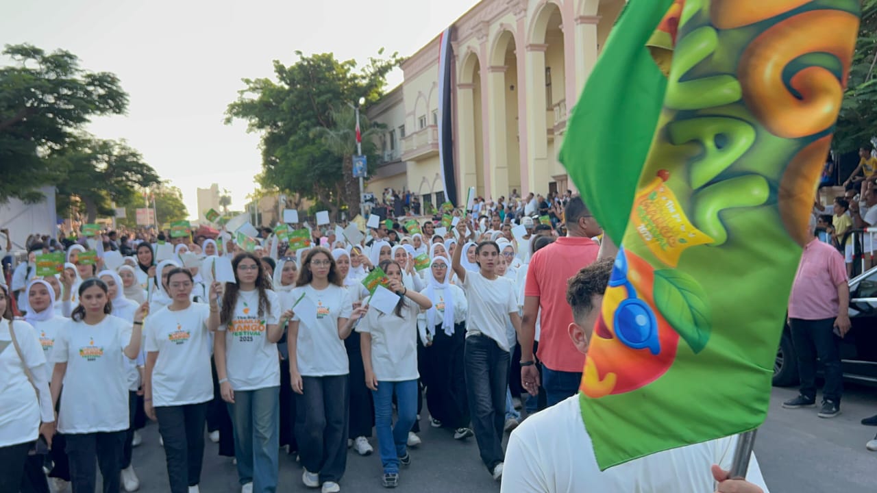 مشاركون بمهرجان المانجو بالإسماعيلية (10)