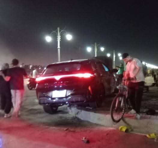 جانب من الحادث جانب من الحادث