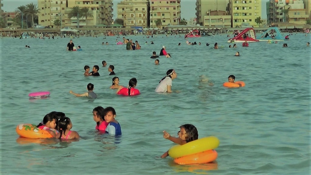 احد شواطئ مدينة مرسى مطروح