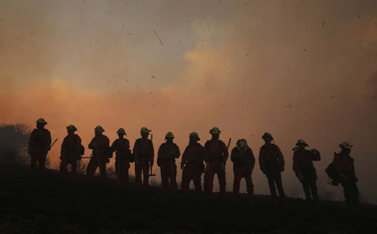 اشتعال حريق كانيون (8)