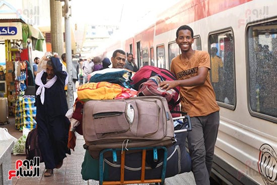 قطار العودة للسودان ينطلق من محطة مصر (7)