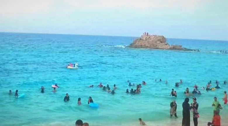 أشهر وأجمل شواطئ - مدينة مرسى مطروح أشهر وأجمل شواطئ - مدينة مرسى مطروح