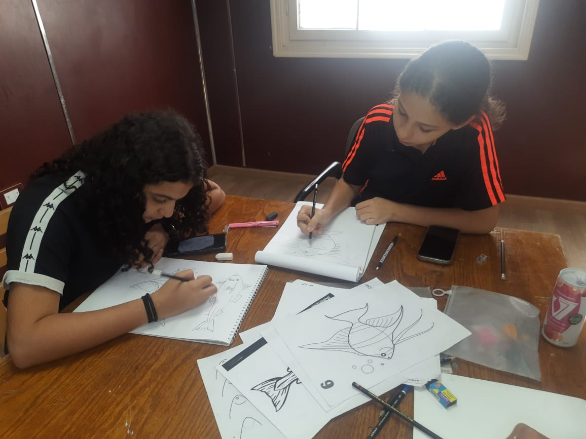 جانب من أنشطة المكتبة