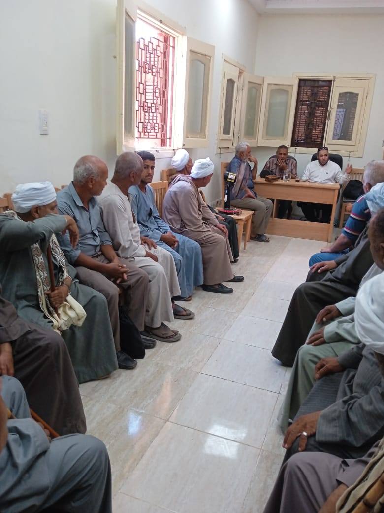 ندوة لتوعية المزارعين