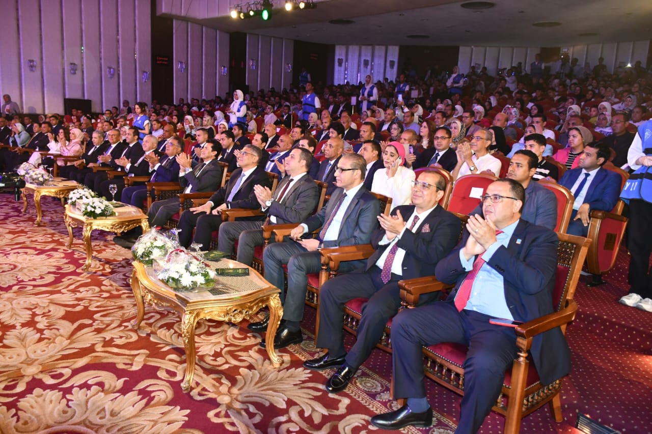 جانب من المهرجان