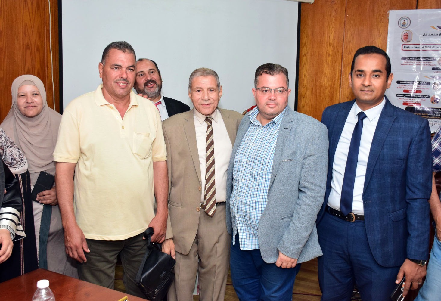 فرحة الحضور بعد إعلان نتيجة درجة الماجستير