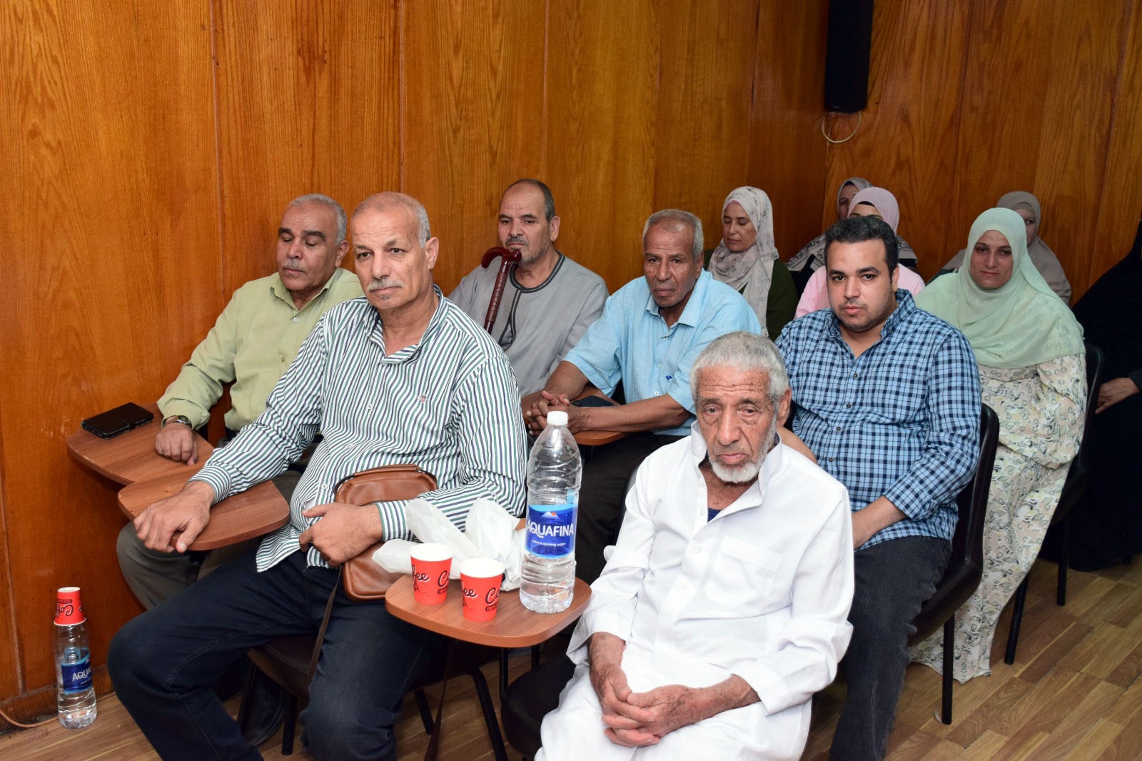 أسرة الباحثة وأصدقائها