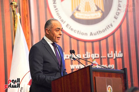 كلمة المستشار أحمد بنداري مدير الجهاز التنفيذي للهيئة الوطنية للانتخابات كلمة المستشار أحمد بنداري مدير الجهاز التنفيذي للهيئة الوطنية للانتخابات