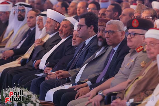 الحضور فى المؤتمر
