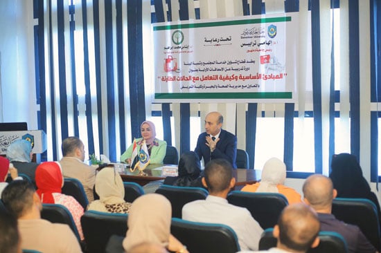 رئيس جامعة دمنهور يفتتح فعاليات دورة المبادئ الأساسية وكيفية التعامل مع الحالات الطارئة
