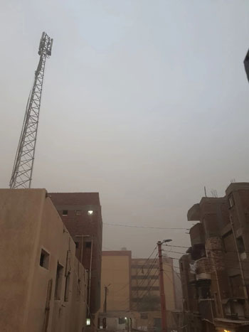 عاصفة ترابيه فى أسوان عاصفة ترابيه فى أسوان