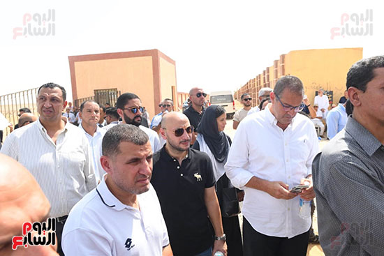 الحضور فى جنازة الدكتور على المصيلحى الحضور فى جنازة الدكتور على المصيلحى