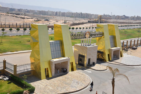 جامعة سفنكس (2)