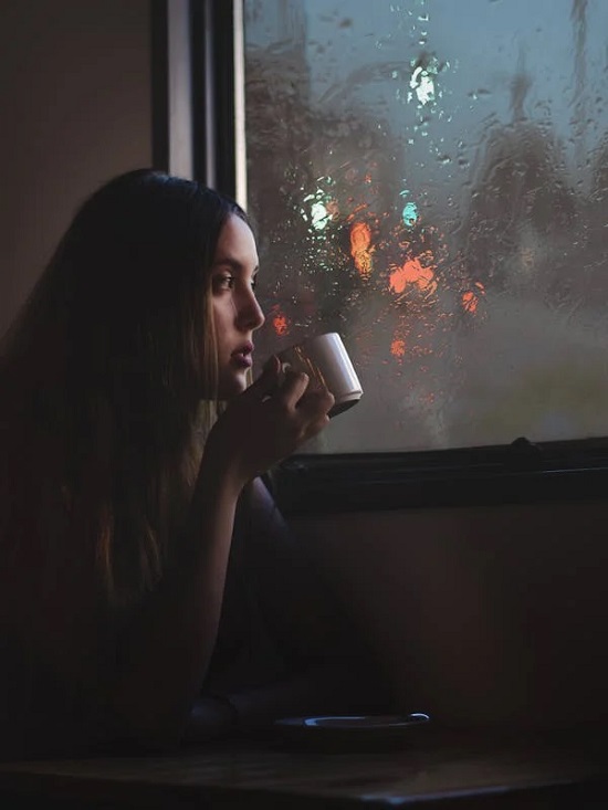 تفسير حلم سقوط الامطار