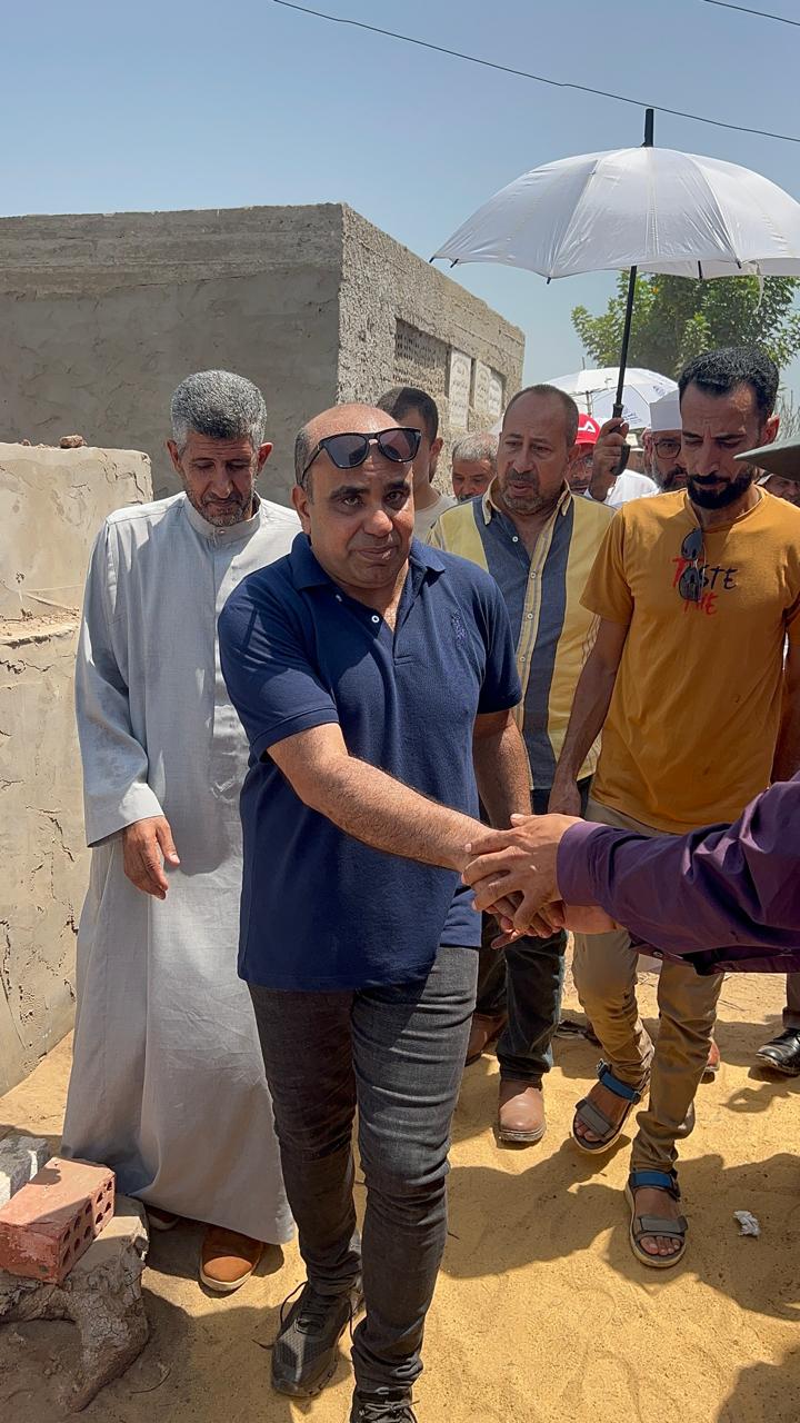 المستشار أحمد فاروق نائب رئيس النيابة الإدارية وتشيع جثمان والدته