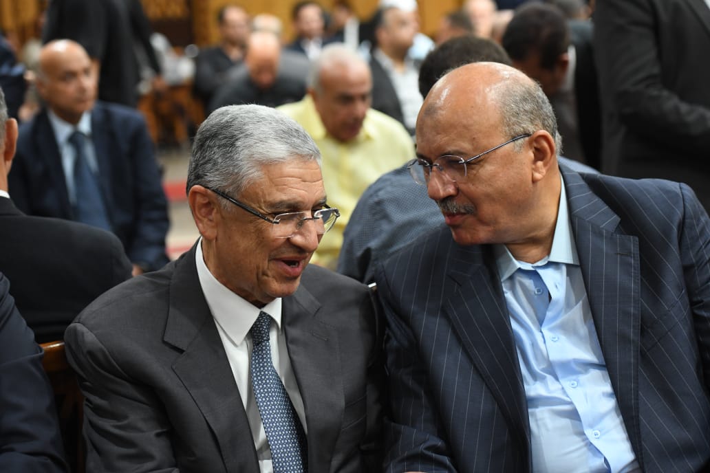 المهندس محمد شاكر وزير الكهرباء السابق المهندس محمد شاكر وزير الكهرباء السابق