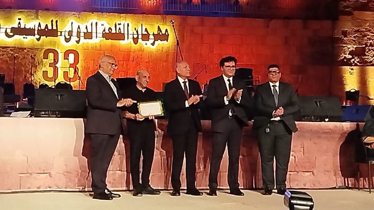 انطلاق فعاليات مهرجان القلعه ال ٣٣ بتكريم ١٢ شخصية  في حضور وزير الثقافة ومحافظ القاهرة (1)