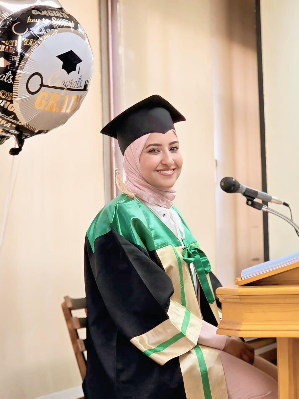 ياسمين موافي أثناء المناقشة
