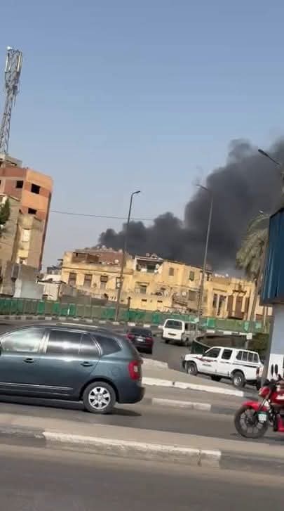 حريق مخزن مواسير البلاستيك (1)