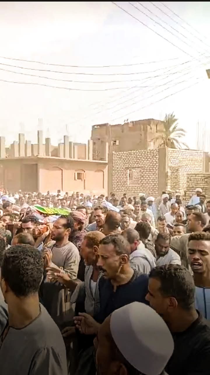 شارك اللالاف في تشييع الشيخ تقادم احمد الليثي