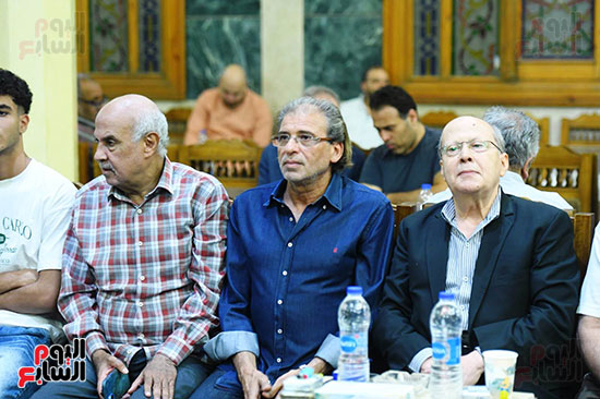خالد يوسف وعبد الحليم قنديل فى العزاء خالد يوسف وعبد الحليم قنديل فى العزاء
