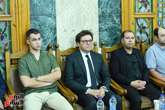 وزير الثقافة فى العزاء