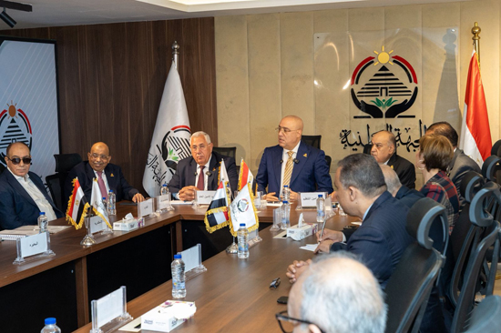 جانب-من-اجتماع-حزب-الجبهة-الوطنية