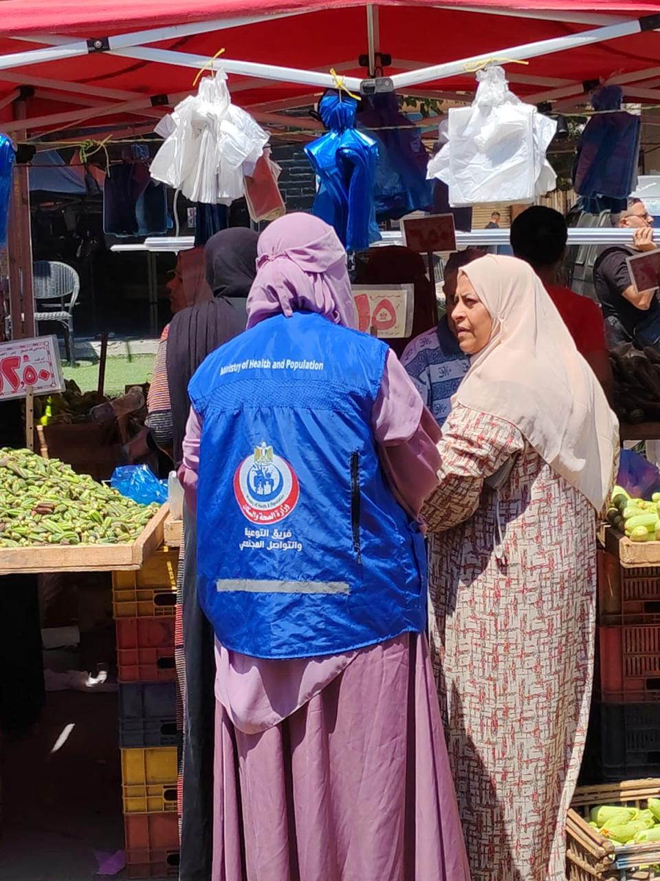 حملات توعية مكثفة للمواطنين بمراكز الخدمات