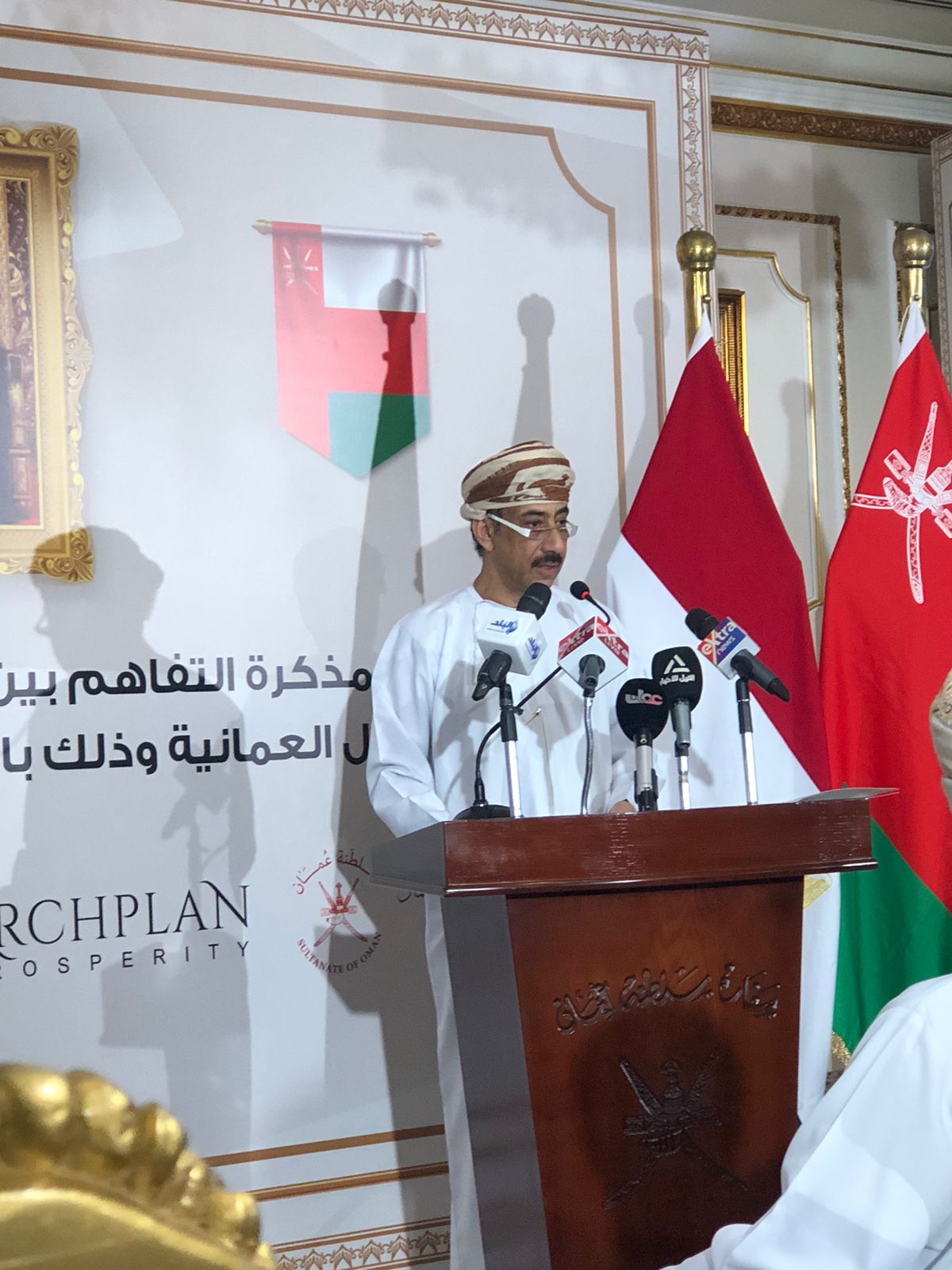 سفير سلطنة عمان