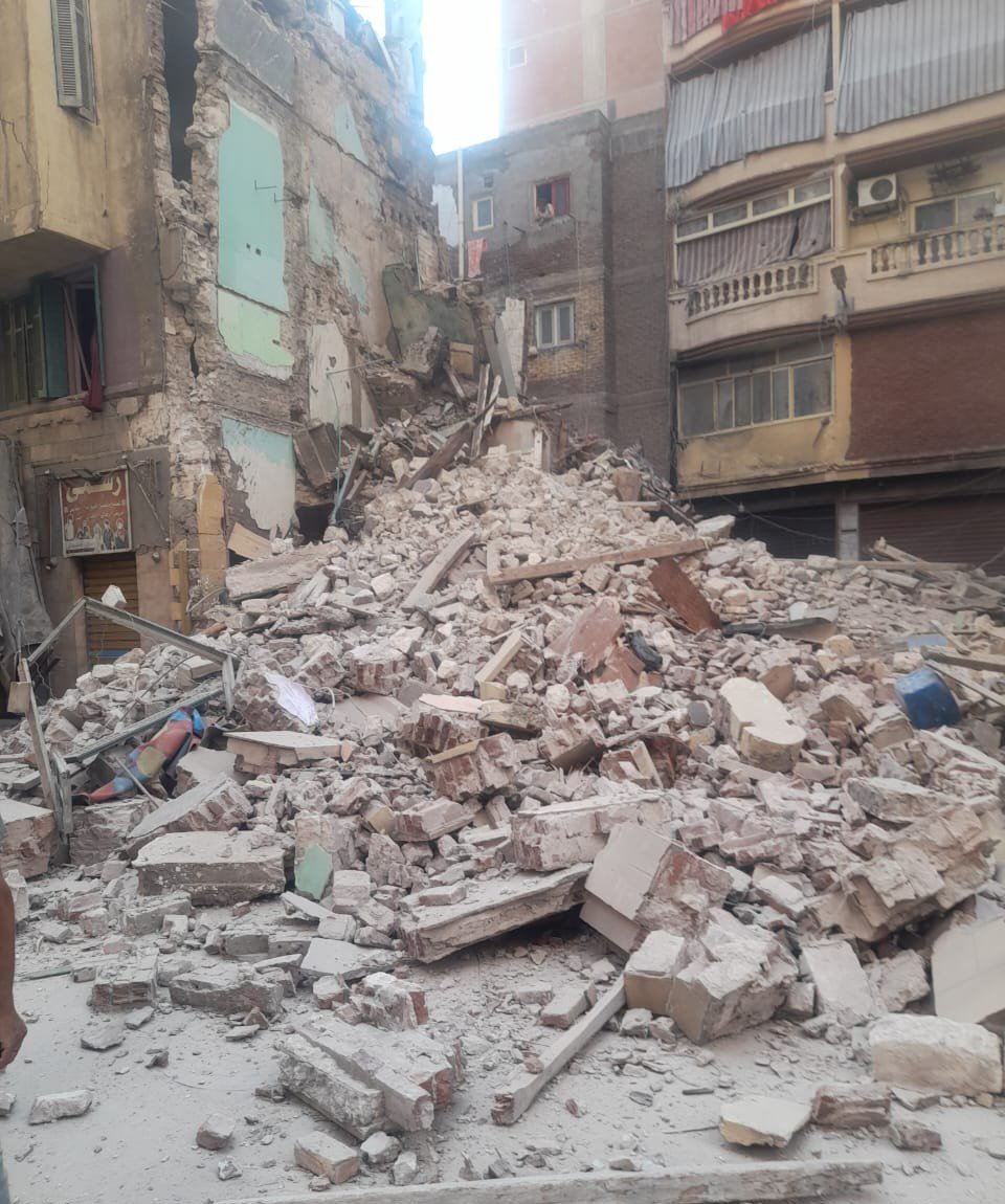 انهيار عقار قي الجمرك الاسكندرية